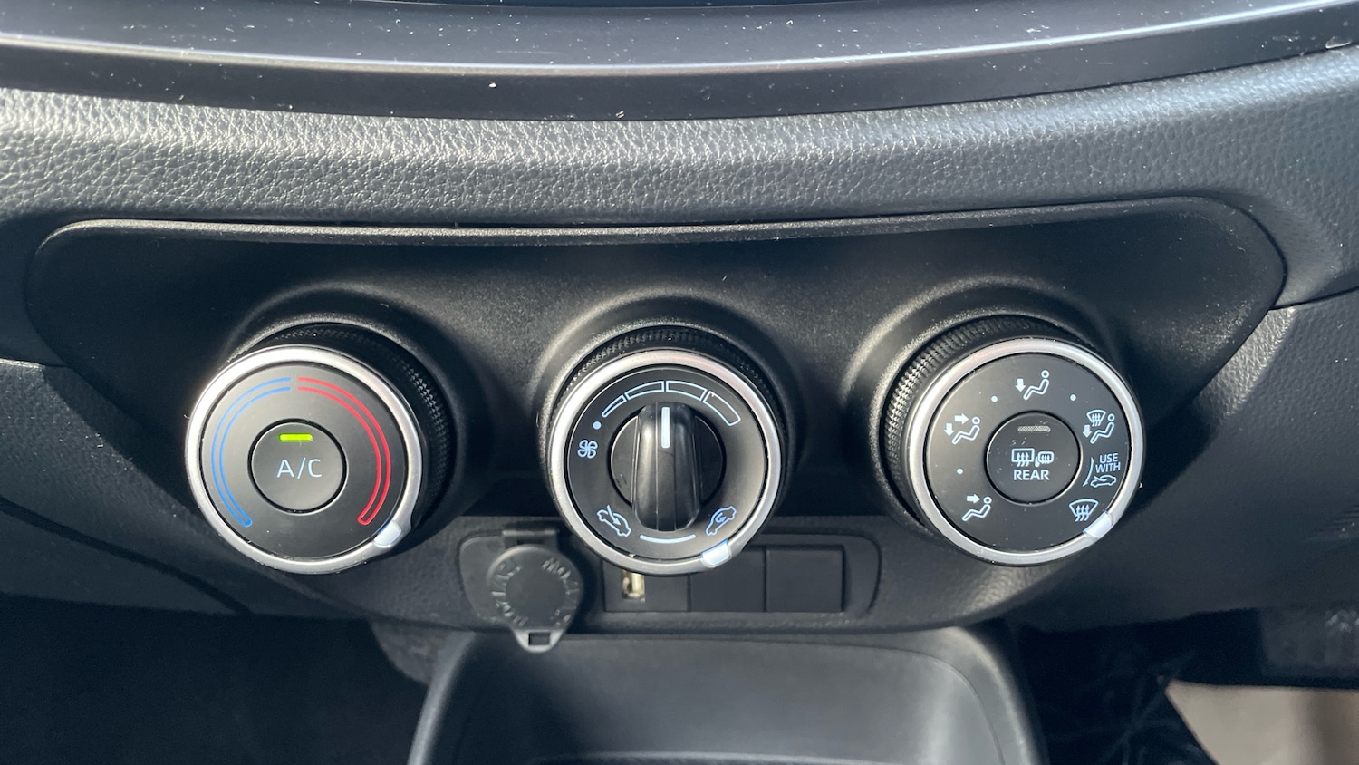 Used Toyota Aygo X 2023 for sale - 77113282: Photo 32