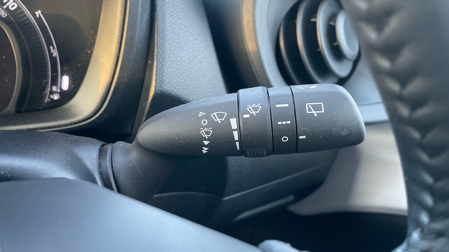 Used Toyota Aygo X 2023 for sale - 77113282: Photo 37