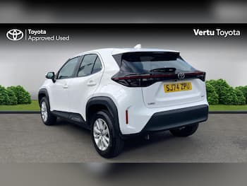Used Toyota Yaris Cross 2024 for sale - 79798941: Photo