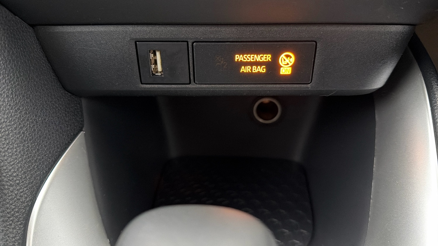 Used Toyota Yaris 2022 for sale - 77124999: Photo 21