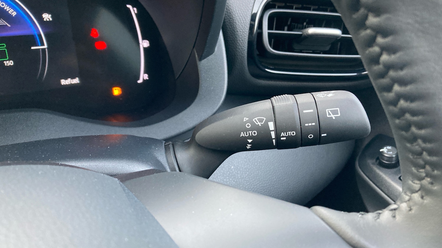 Used Toyota Yaris Cross 2025 for sale - 77136826: Photo 24