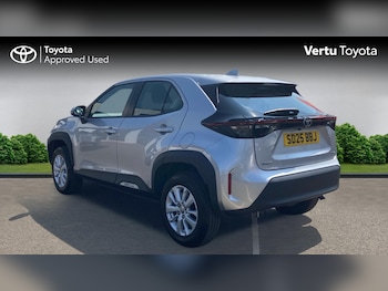 Used Toyota Yaris Cross 2025 for sale - 79198329: Photo