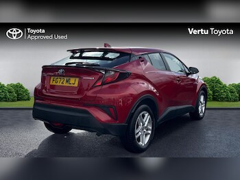 Used Toyota C-HR 2023 for sale - 77846298: Photo