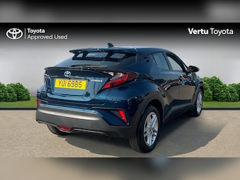 Used Toyota C-HR 2023 for sale - 79228782: Photo