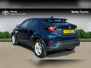 Used Toyota C-HR 2023 for sale - 79228782: Photo
