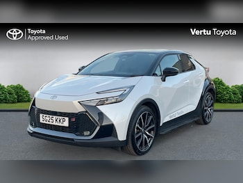Used Toyota C-HR 2025 for sale - 76637272: Photo