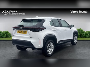 Used Toyota Yaris Cross 2024 for sale - 77505579: Photo