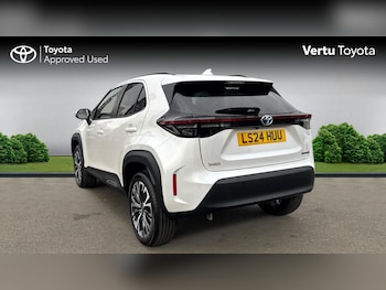 Used Toyota Yaris Cross 2024 for sale - 78329275: Photo