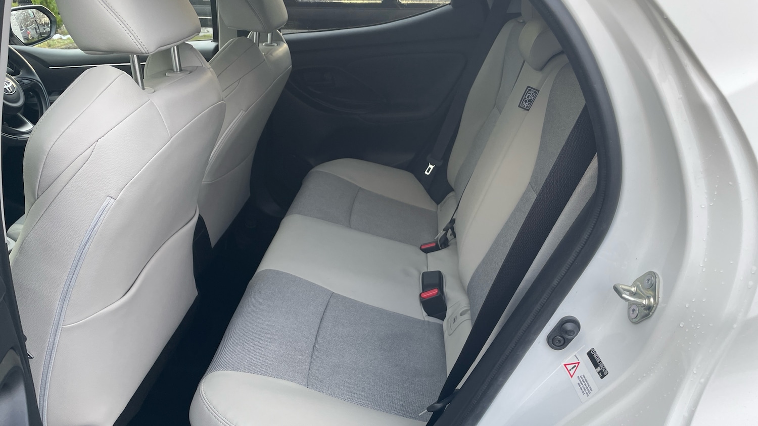 Used Toyota Yaris 2022 for sale - 77207361: Photo 13