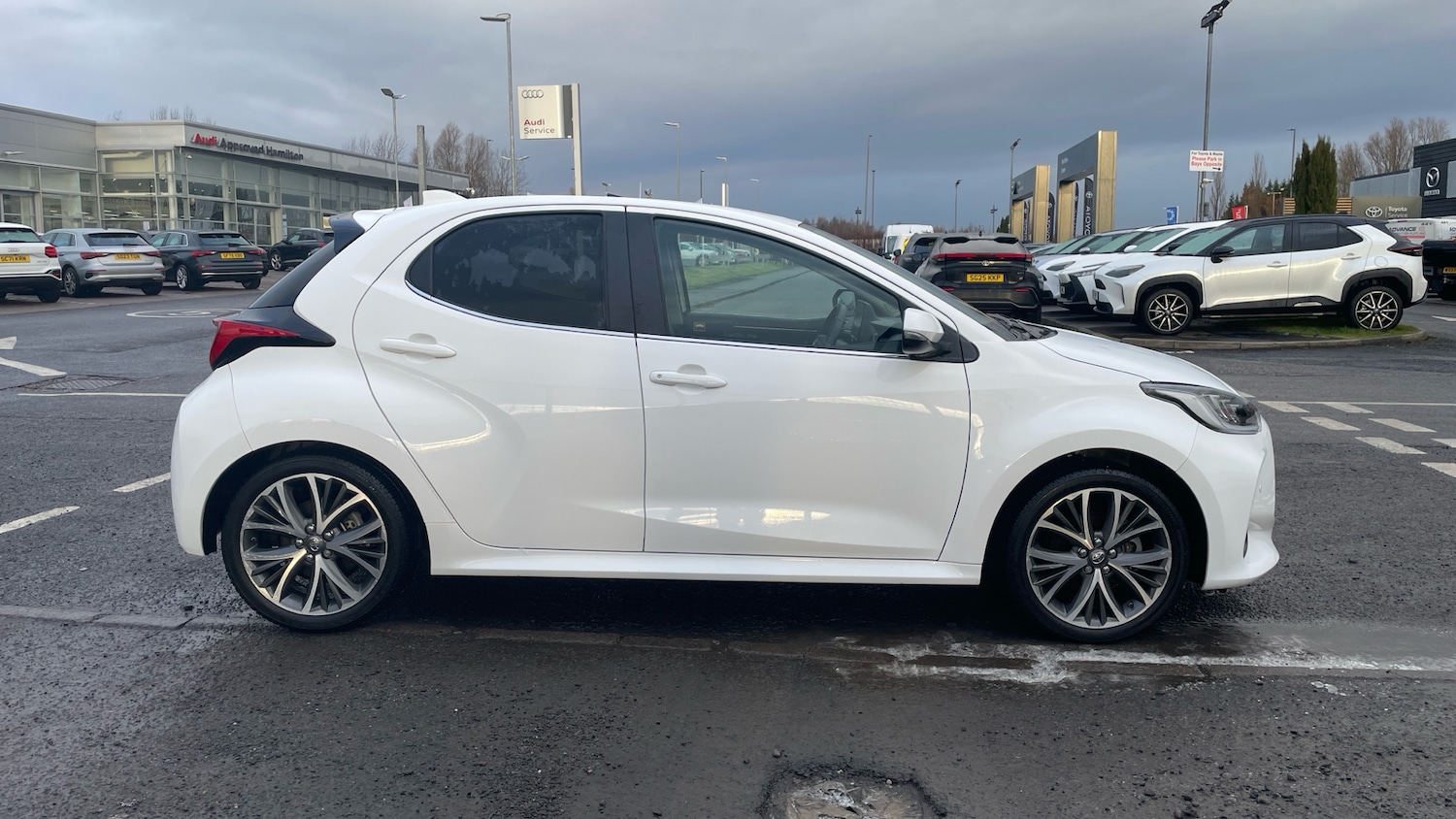 Used Toyota Yaris 2022 for sale - 77207361: Photo 16