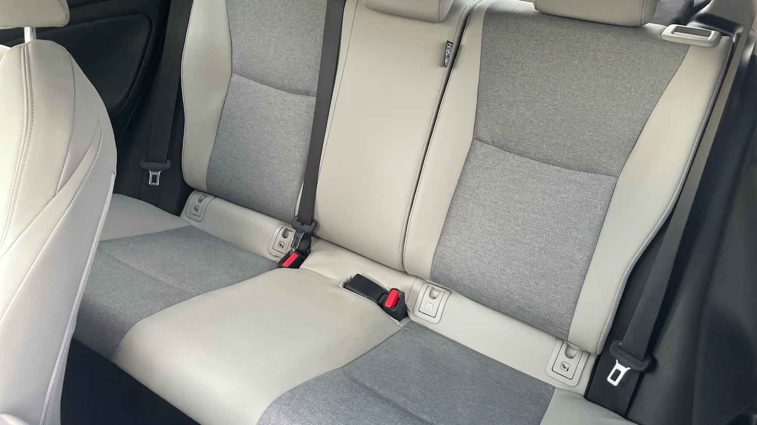 Used Toyota Yaris 2022 for sale - 77207361: Photo 24