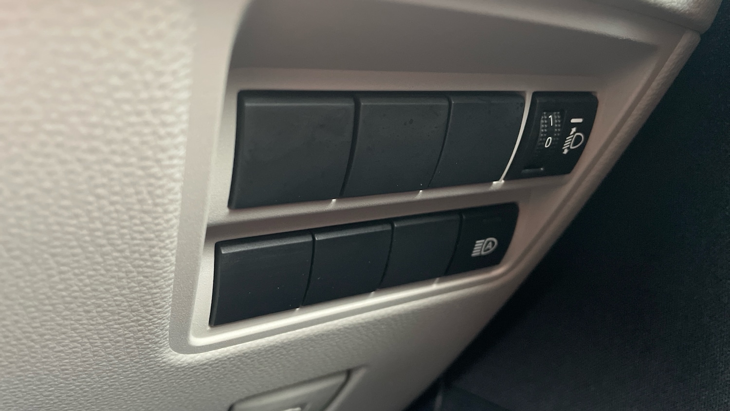 Used Toyota Yaris 2022 for sale - 77207361: Photo 42