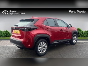 Used Toyota Yaris Cross 2024 for sale - 78040175: Photo