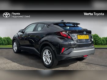 Used Toyota C-HR 2023 for sale - 79813806: Photo