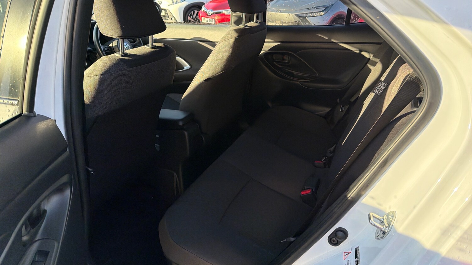 Used Toyota Yaris Cross 2024 for sale - 77148320: Photo 13