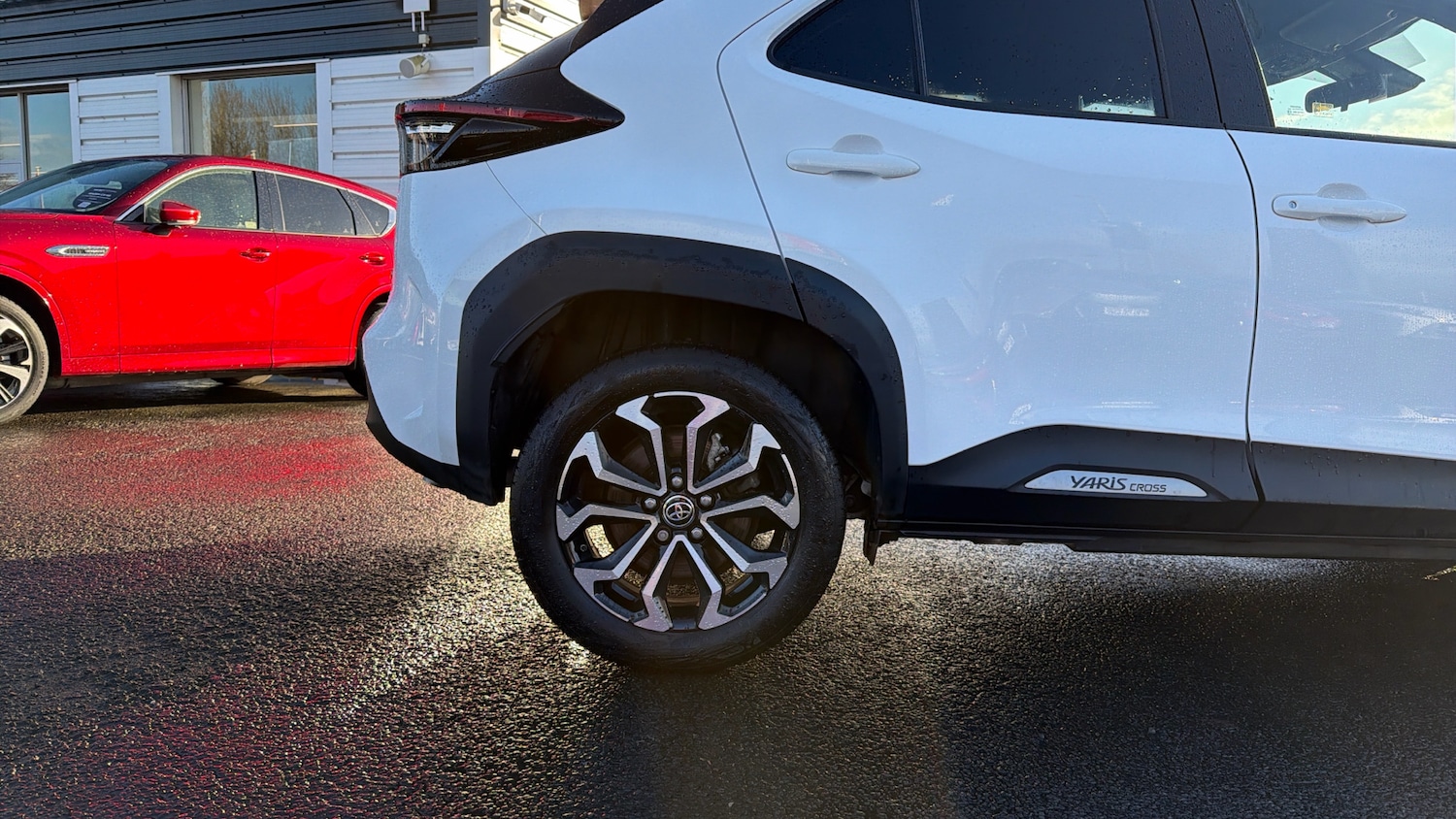 Used Toyota Yaris Cross 2024 for sale - 77148320: Photo 18