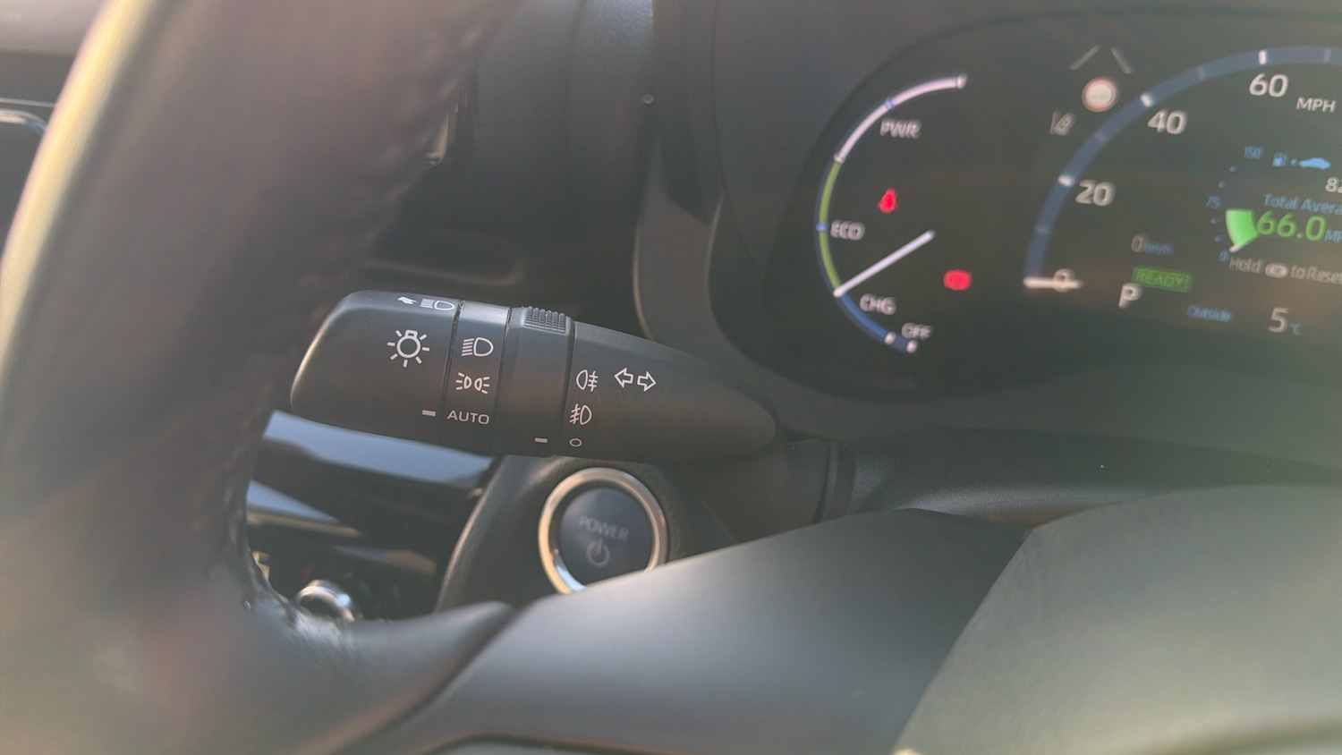 Used Toyota Yaris Cross 2024 for sale - 77148320: Photo 37