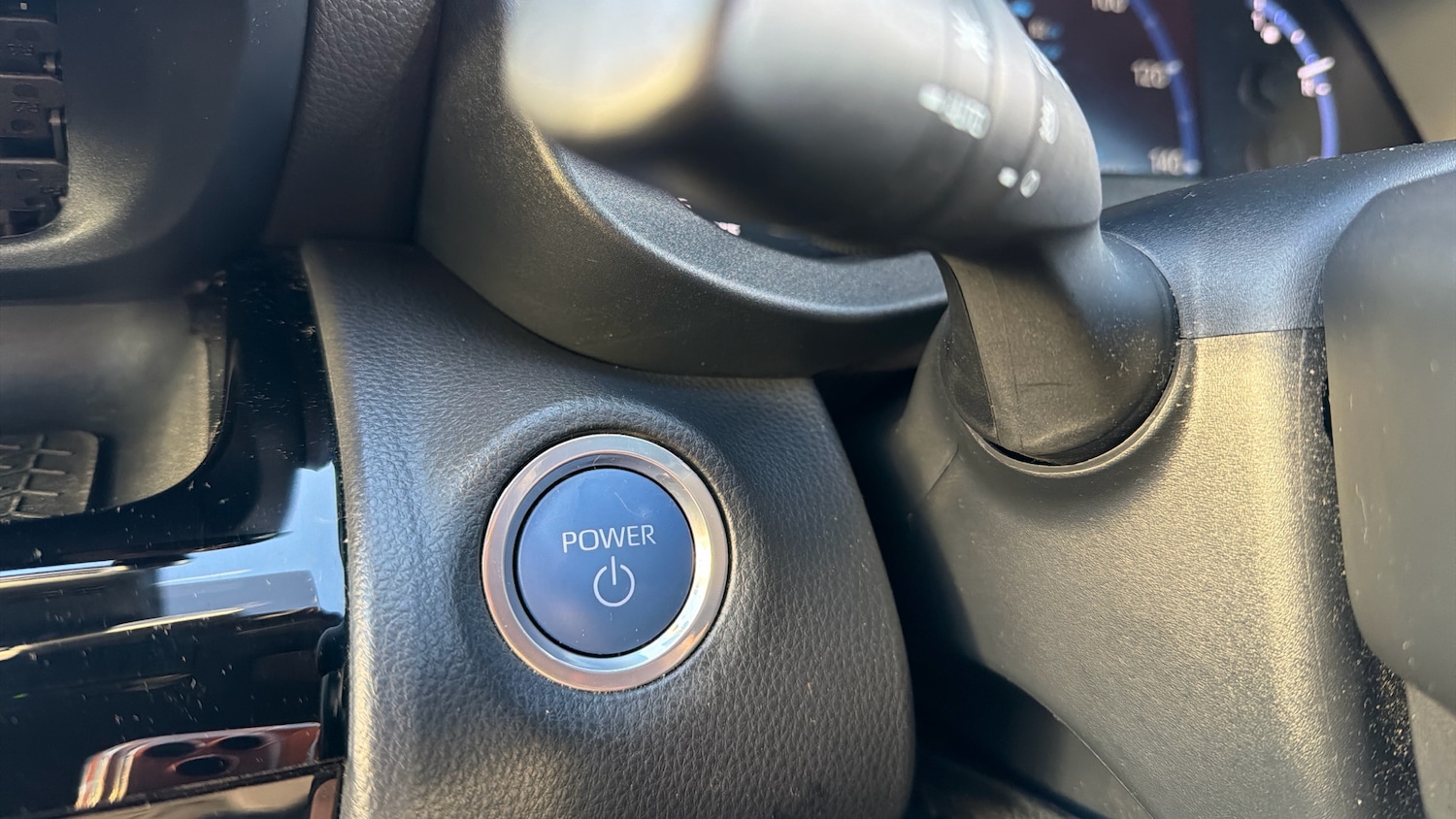 Used Toyota Yaris Cross 2024 for sale - 77148320: Photo 38