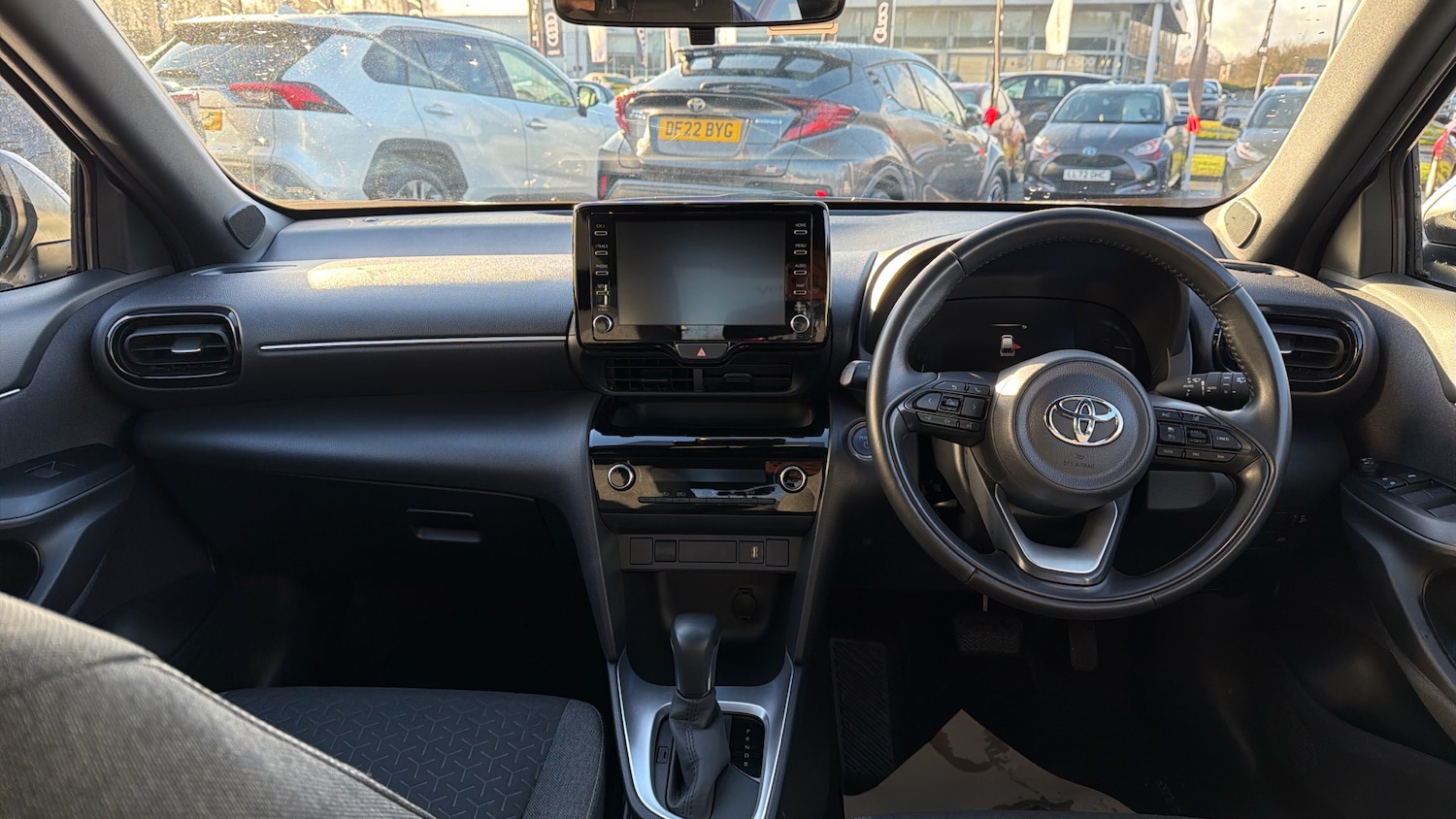 Used Toyota Yaris Cross 2024 for sale - 77148320: Photo 5