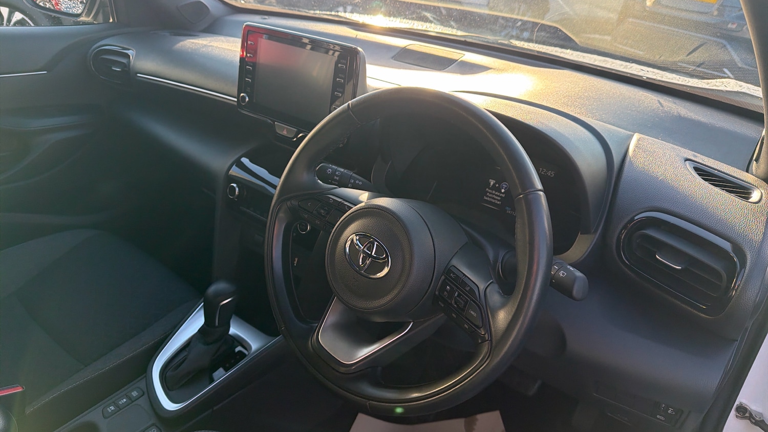 Used Toyota Yaris Cross 2024 for sale - 77148320: Photo 6