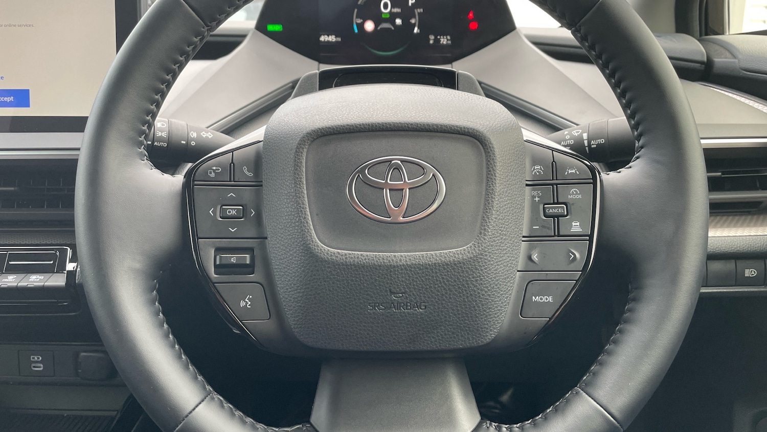 Used Toyota Prius 2025 for sale - 76817444: Photo 8