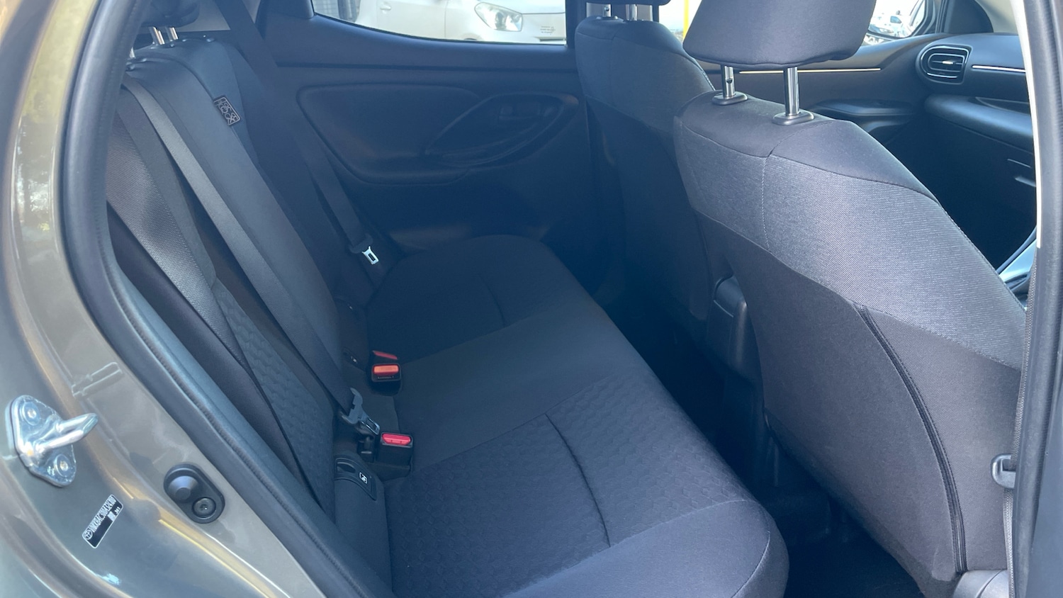 Used Toyota Yaris 2023 for sale - 77062044: Photo 12