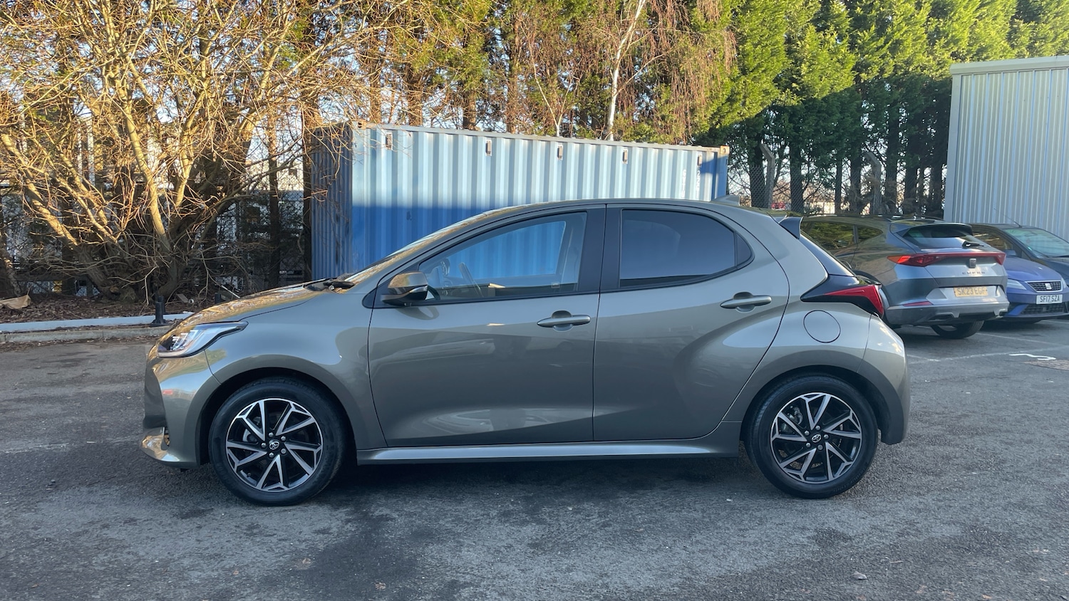 Used Toyota Yaris 2023 for sale - 77062044: Photo 17