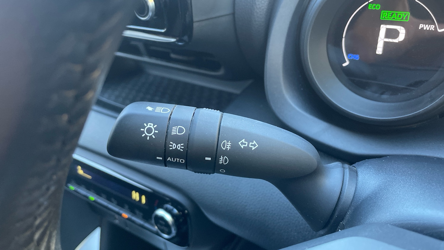 Used Toyota Yaris 2023 for sale - 77062044: Photo 39