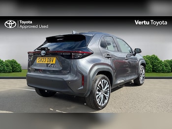 Used Toyota Yaris Cross 2023 for sale - 79444599: Photo