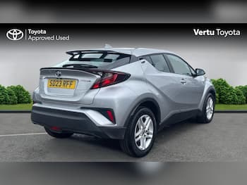 Used Toyota C-HR 2023 for sale - 79437175: Photo