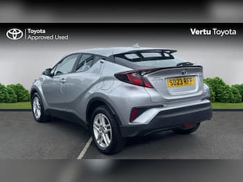 Used Toyota C-HR 2023 for sale - 79437175: Photo
