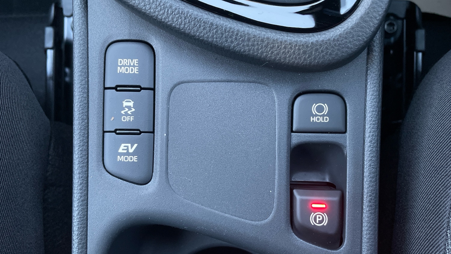 Used Toyota Yaris Cross 2025 for sale - 77136823: Photo 36