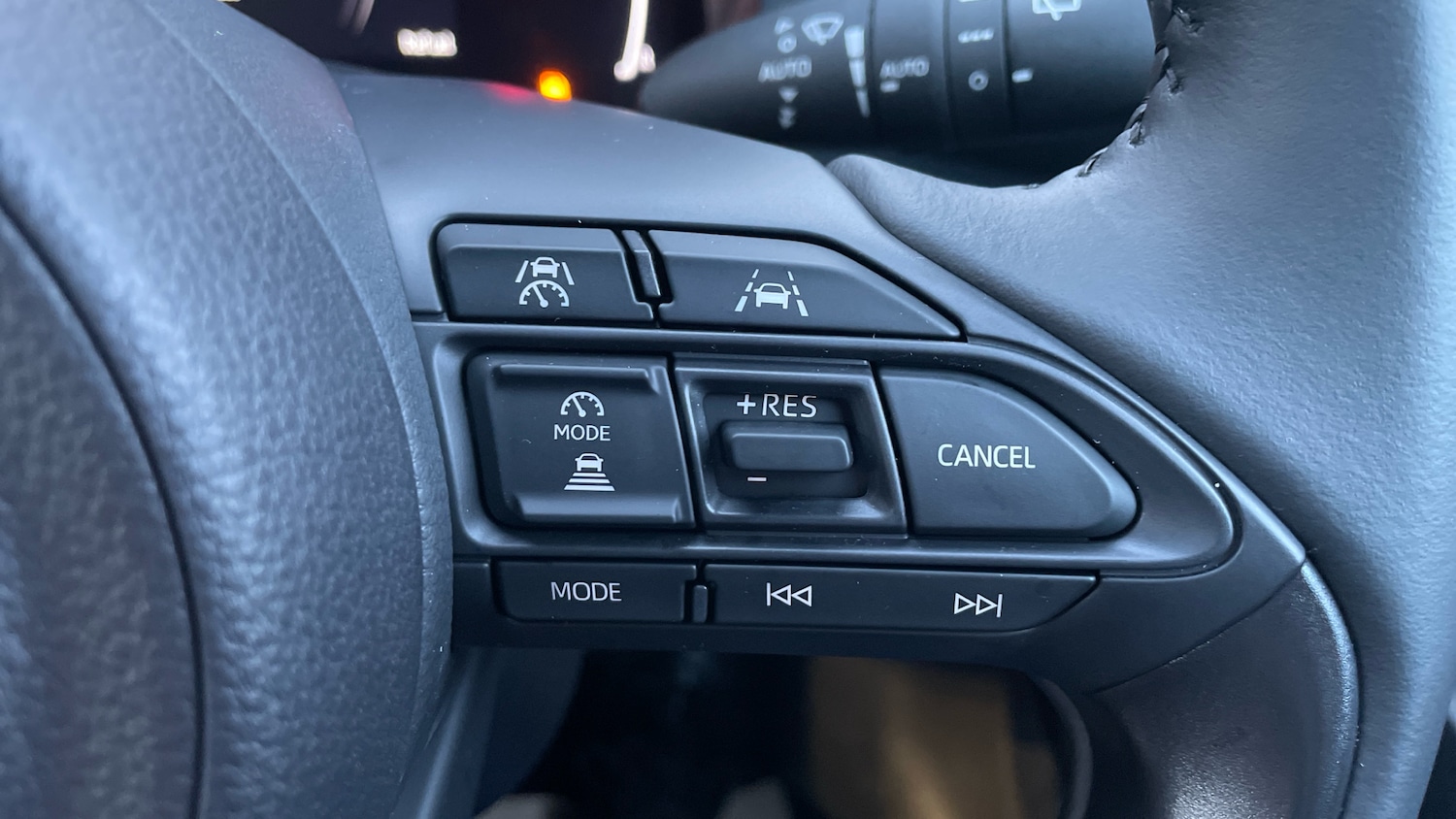 Used Toyota Yaris Cross 2025 for sale - 77136823: Photo 38