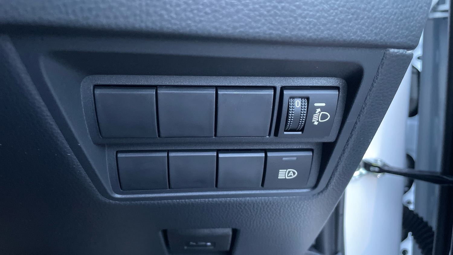 Used Toyota Yaris Cross 2025 for sale - 77136823: Photo 43