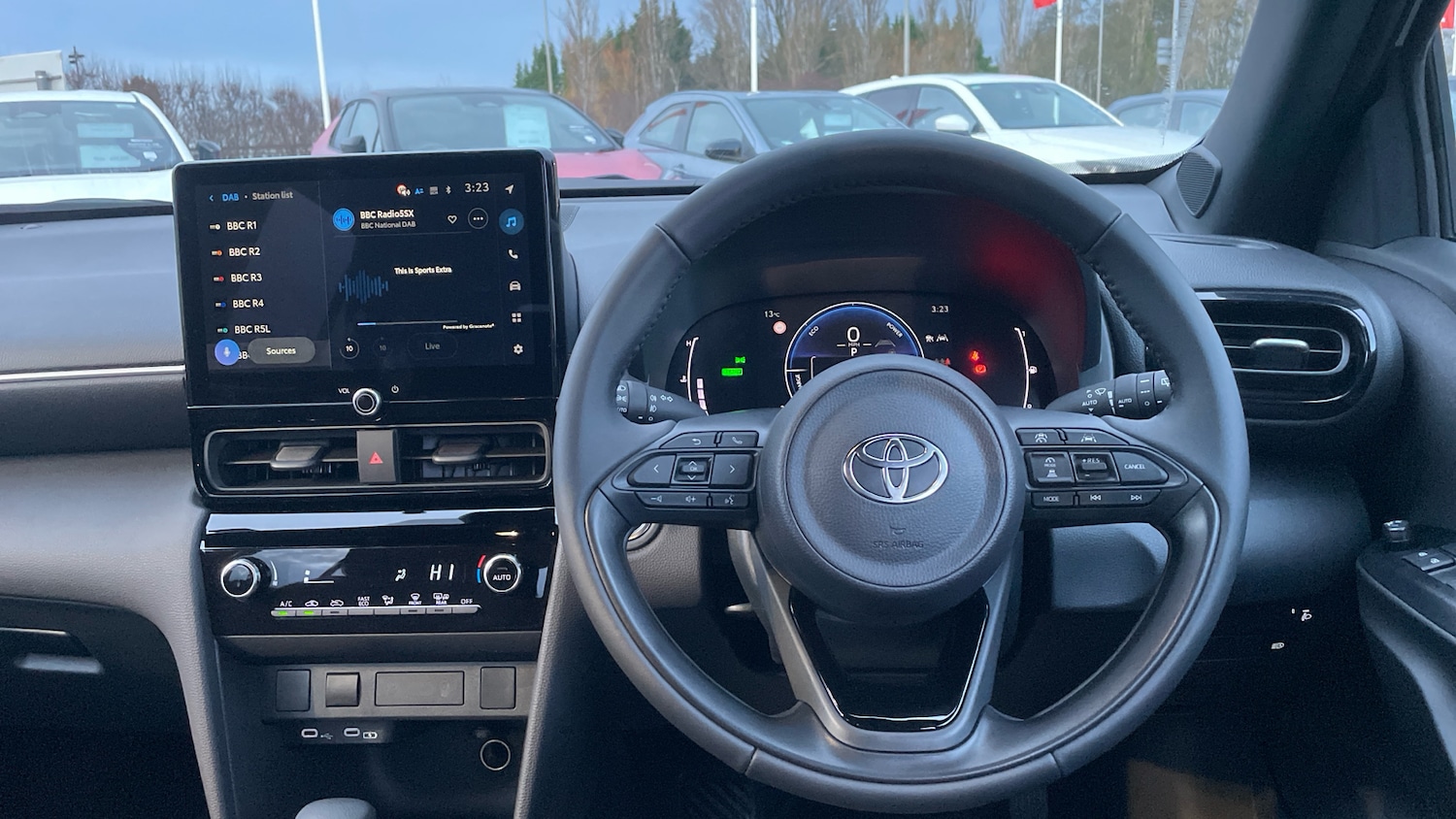 Used Toyota Yaris Cross 2025 for sale - 77136823: Photo 6