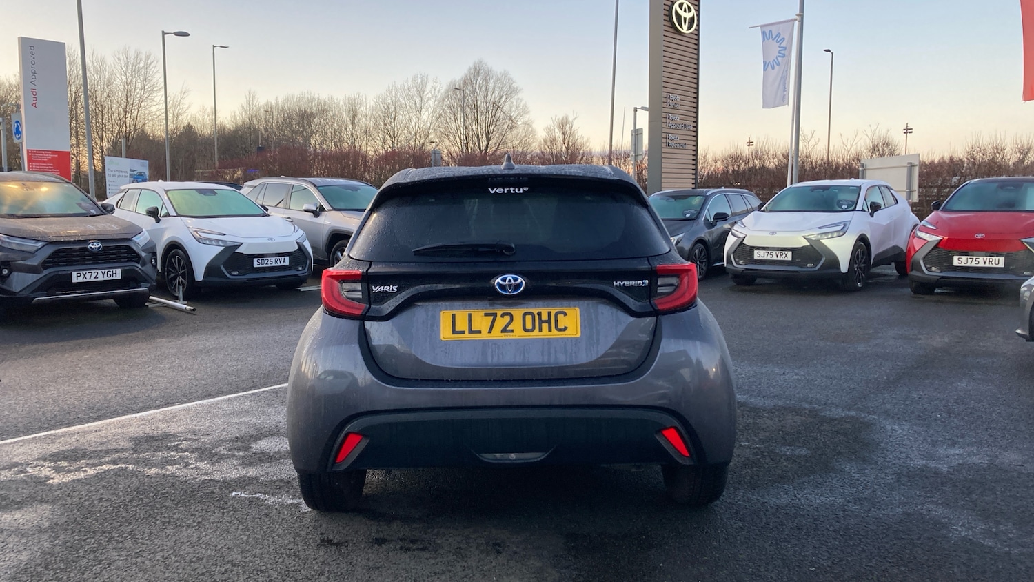 Used Toyota Yaris 2022 for sale - 76833948: Photo 19