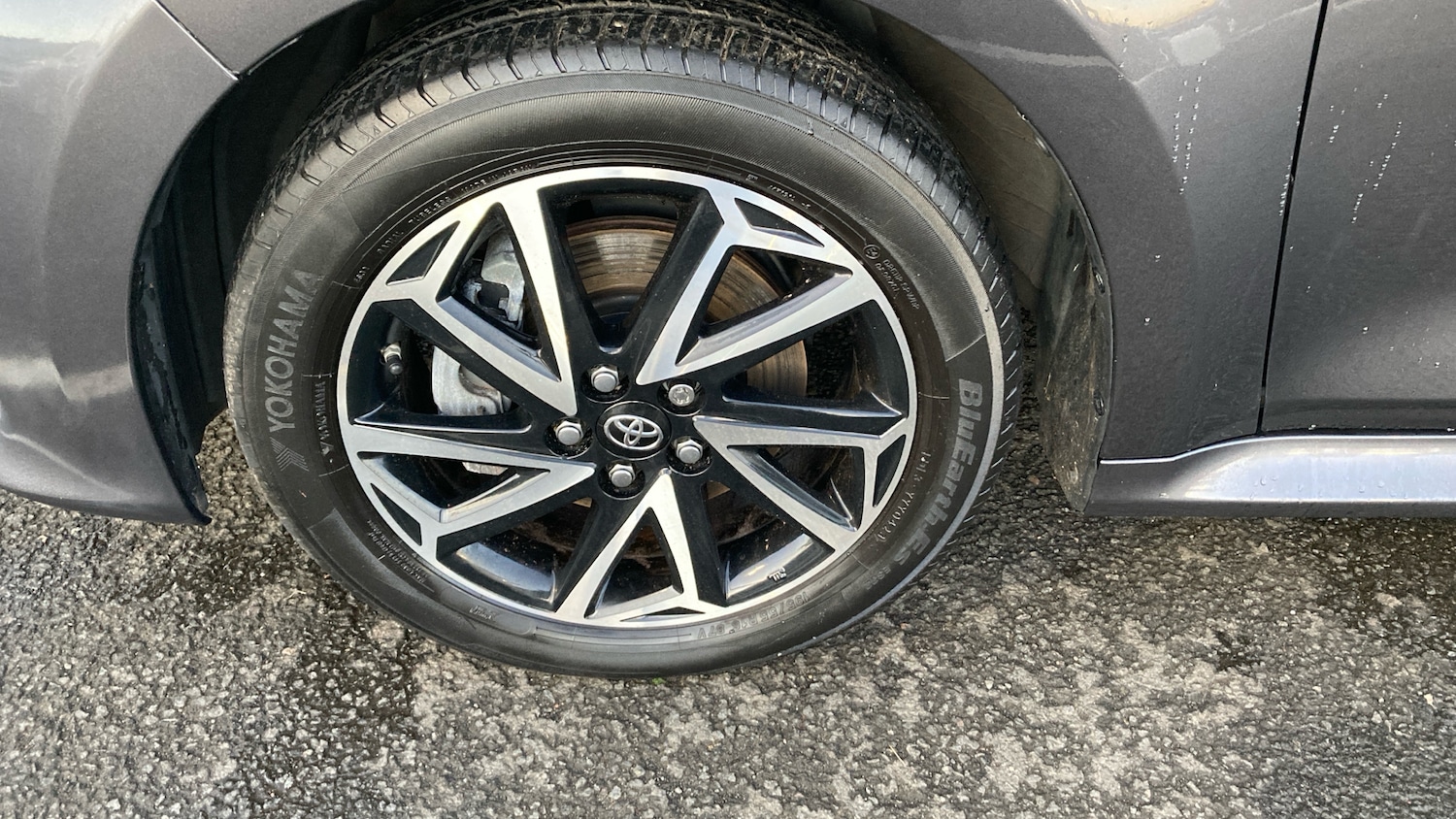 Used Toyota Yaris 2022 for sale - 76833948: Photo 37