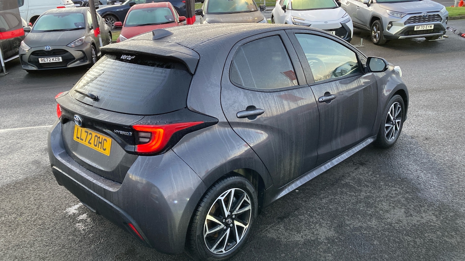 Used Toyota Yaris 2022 for sale - 76833948: Photo 41