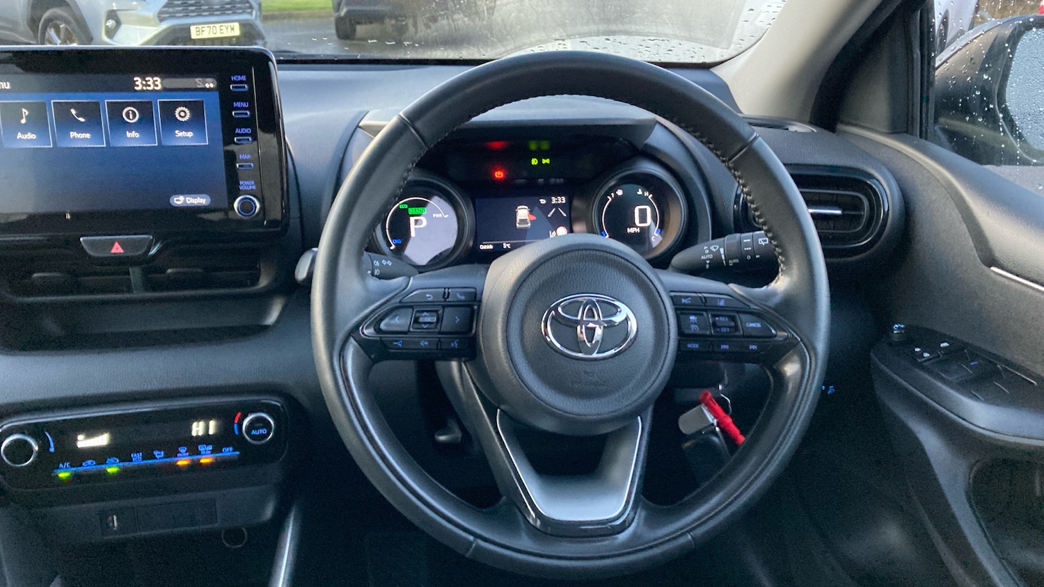 Used Toyota Yaris 2022 for sale - 76833948: Photo 6