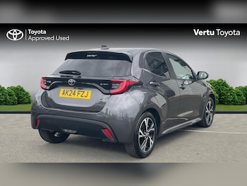 Used Toyota Yaris 2024 for sale - 75700186: Photo