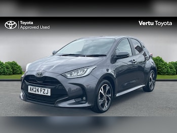 Used Toyota Yaris 2024 for sale - 75700186: Photo