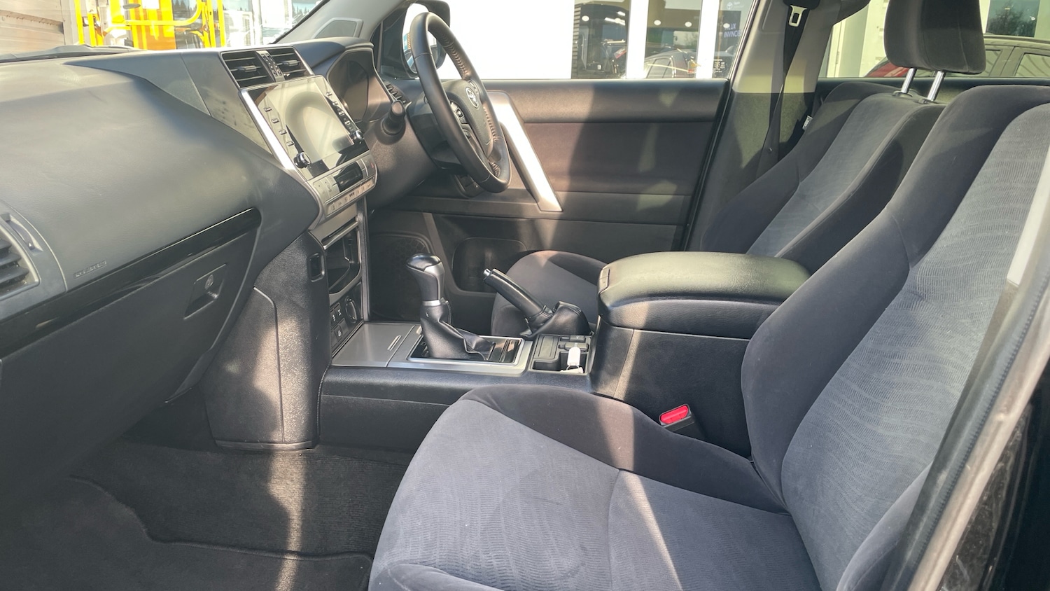 Used Toyota Land Cruiser 2023 for sale - 78067363: Photo 10