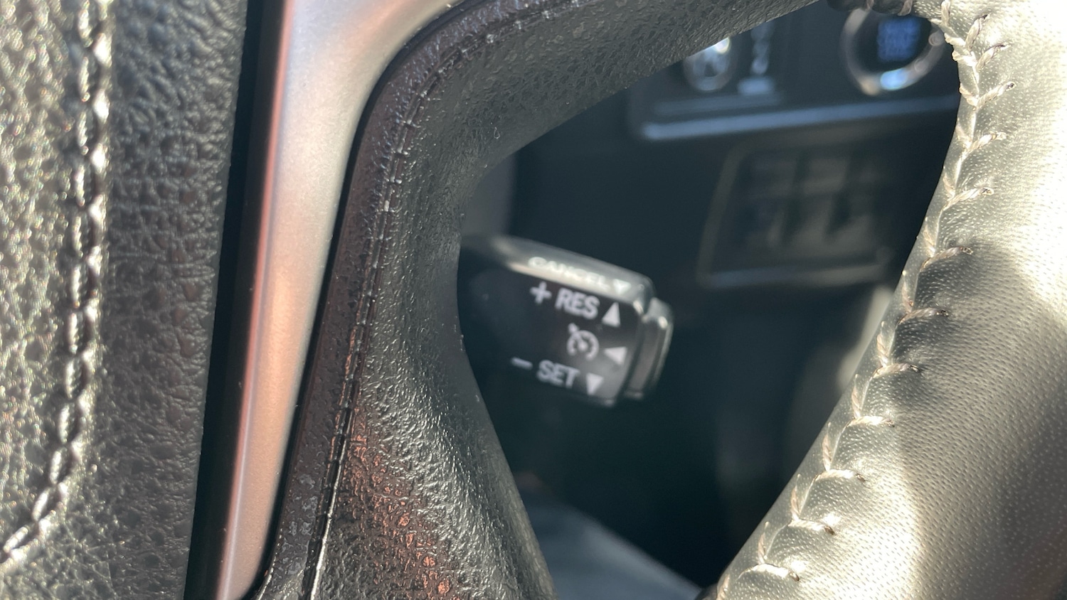 Used Toyota Land Cruiser 2023 for sale - 78067363: Photo 38