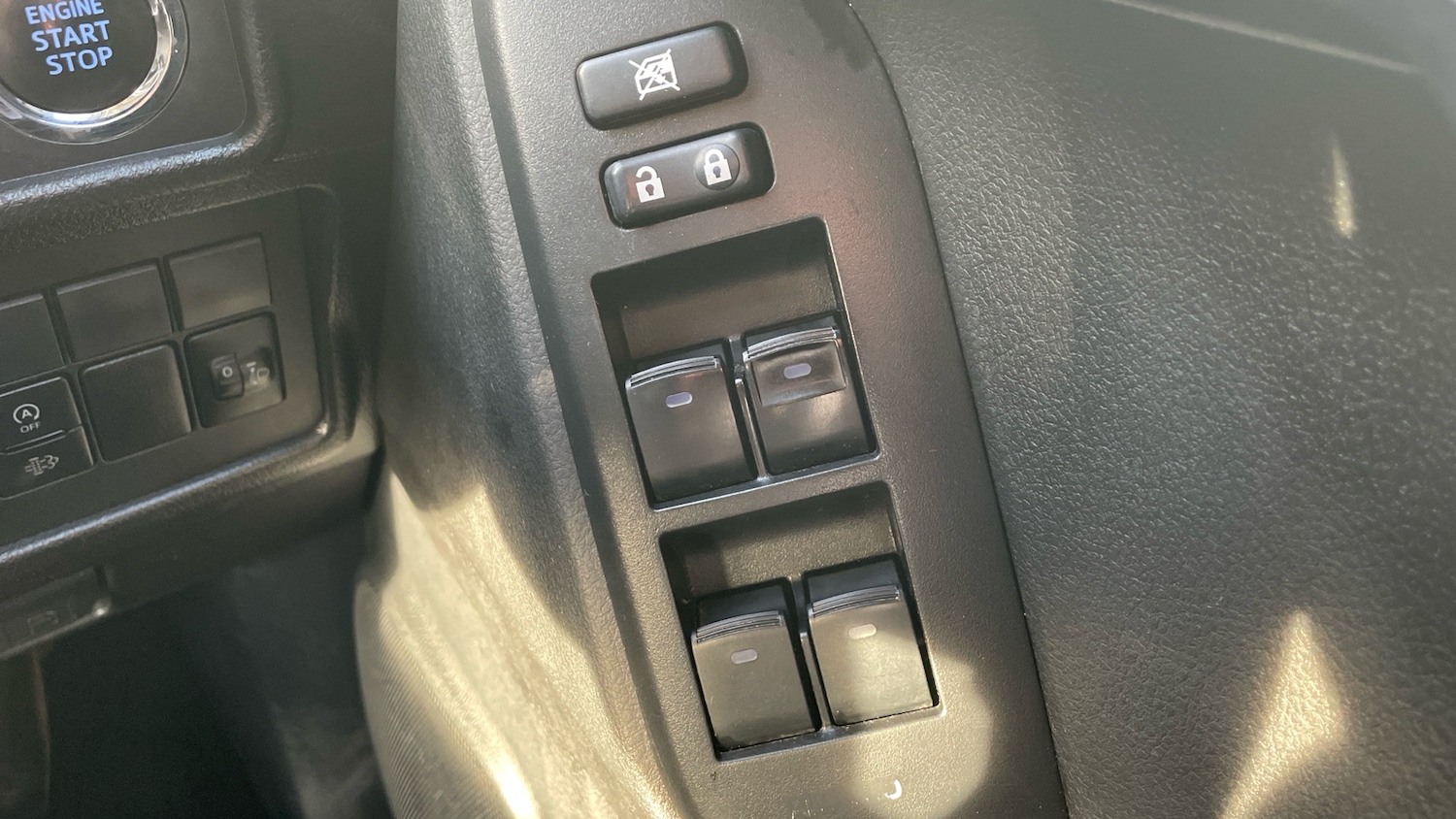 Used Toyota Land Cruiser 2023 for sale - 78067363: Photo 41