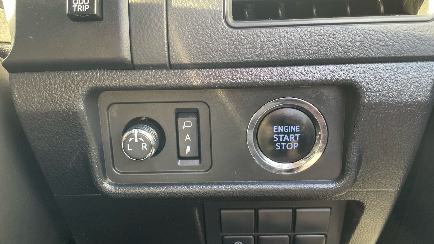 Used Toyota Land Cruiser 2023 for sale - 78067363: Photo 42