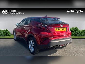 Used Toyota C-HR 2023 for sale - 78477391: Photo