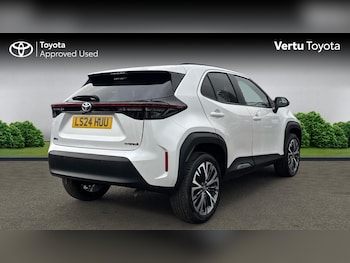 Used Toyota Yaris Cross 2024 for sale - 77718488: Photo