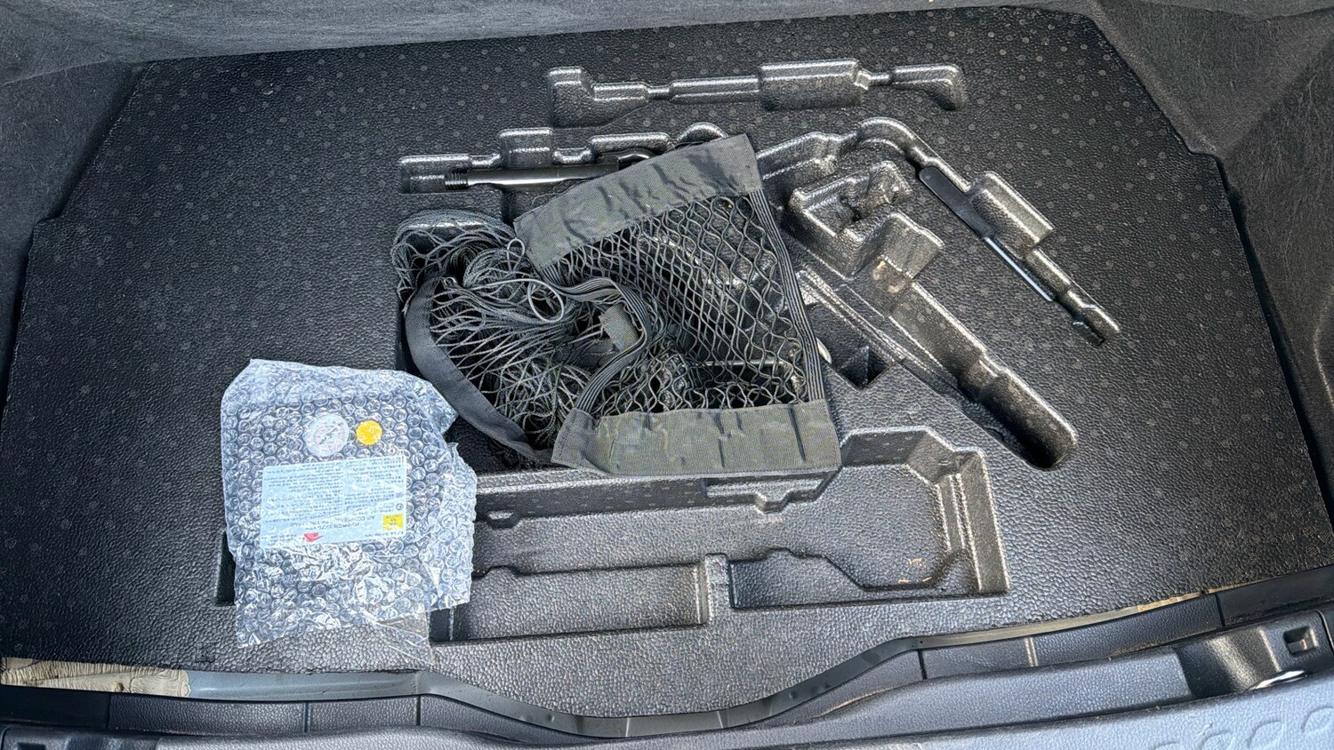 Used Toyota C-HR 2018 for sale - 77975742: Photo 23