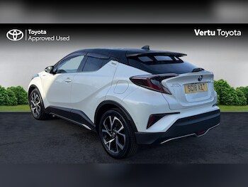 Used Toyota C-HR 2018 for sale - 77975742: Photo