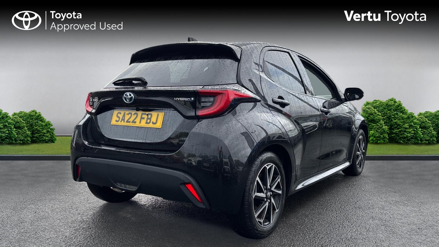 Used Toyota Yaris 2022 for sale - 76275905: Photo 2